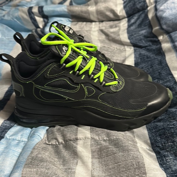 Nike air max react size 11 - Picture 1 of 4